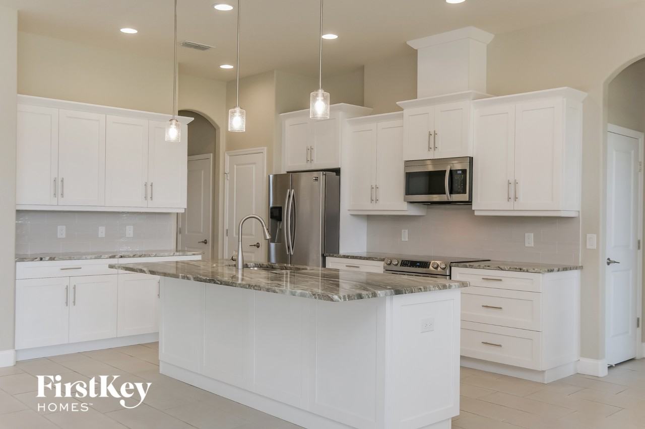 6092 Highlands Grace Blvd - Photo 6 of 15