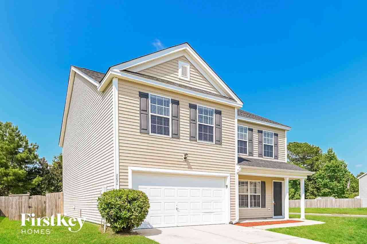 2024 Clipstone Dr - Photo 2 of 15