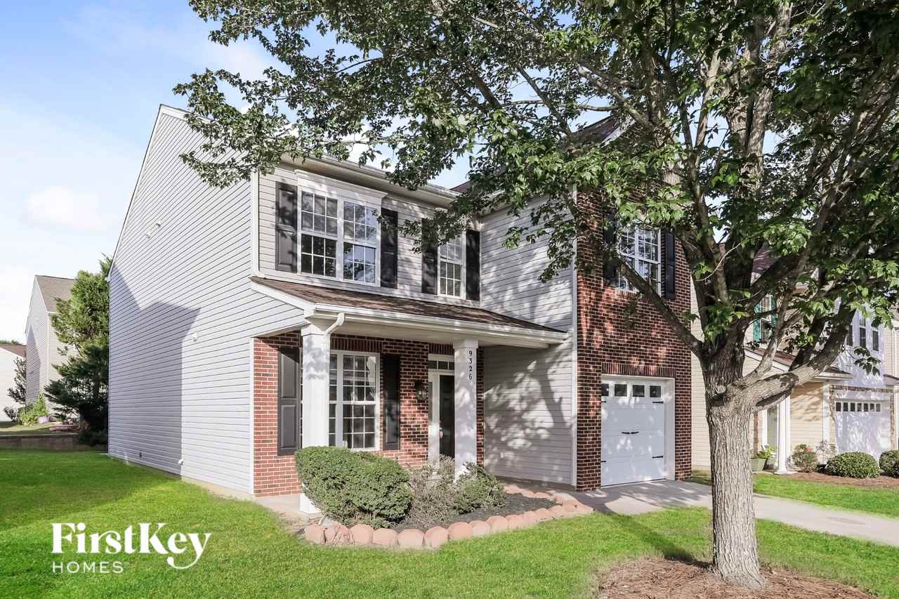 9326 Longstone Ln - Photo 2 of 16