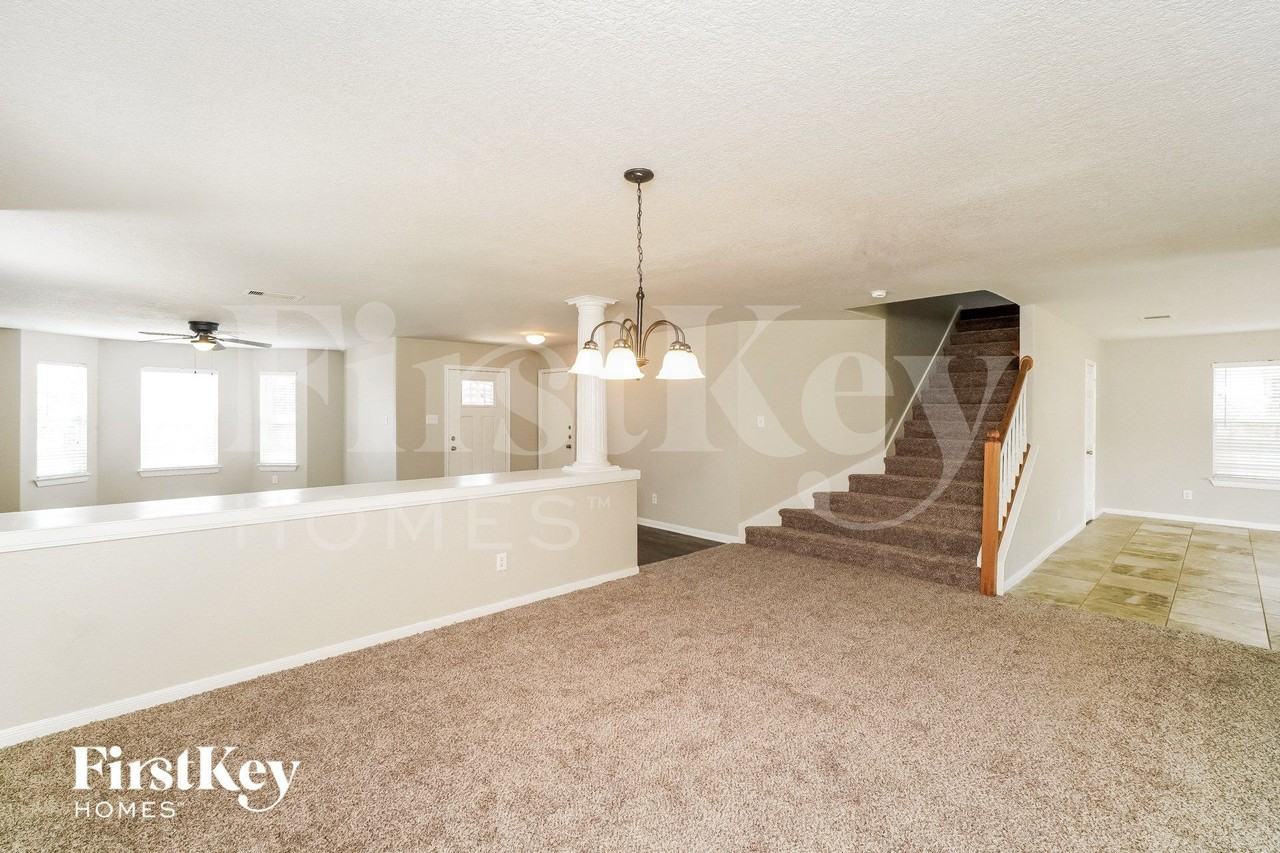 851 Quitman Oak - Photo 6 of 15