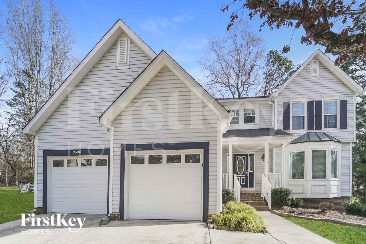 9600 Runswyck Ct - Photo 2 of 15