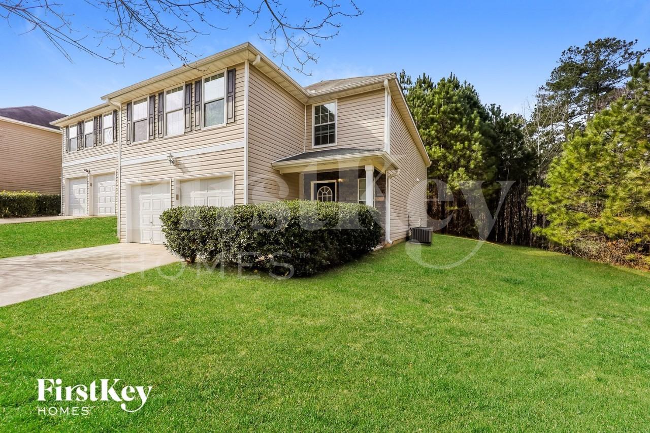 5440 Bluegrass Dr - Photo 2 of 13