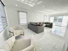 featured image of 7 Berger Ave