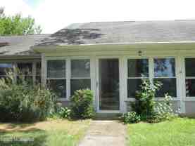 662A Plymouth Dr - Photo 1 of 1