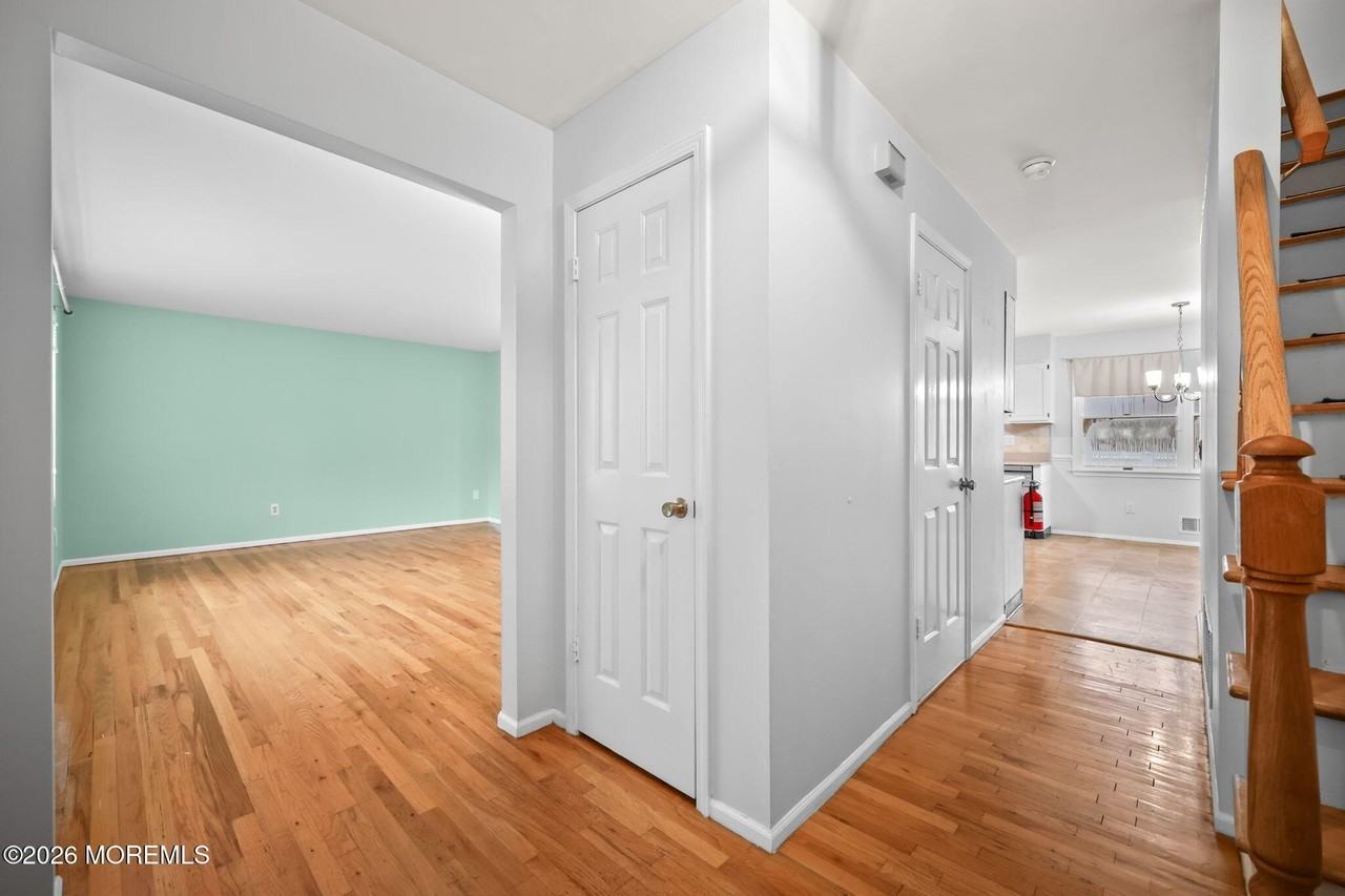 11 Applebey St - Photo 4 of 31