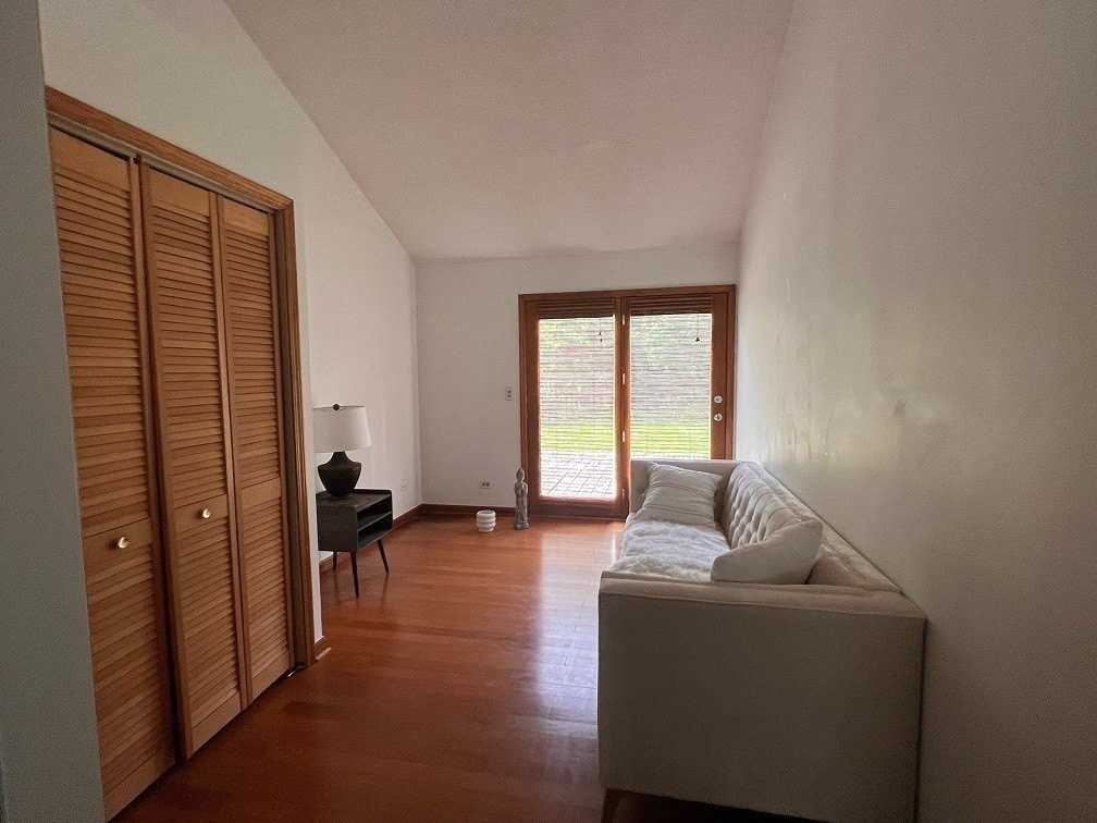 3327 Acorn Ct - Photo 5 of 12