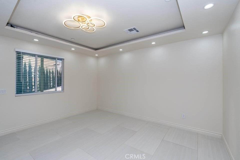 620 Silver Spur Way - Photo 6 of 12