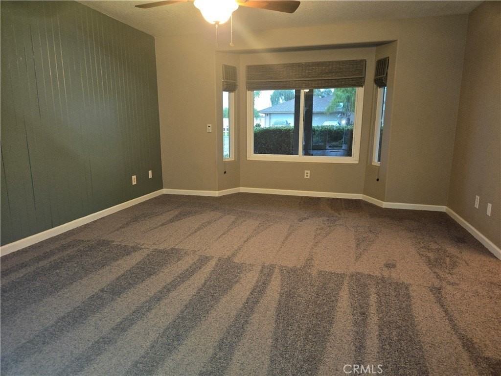 25920 Floyd Ave - Photo 3 of 14