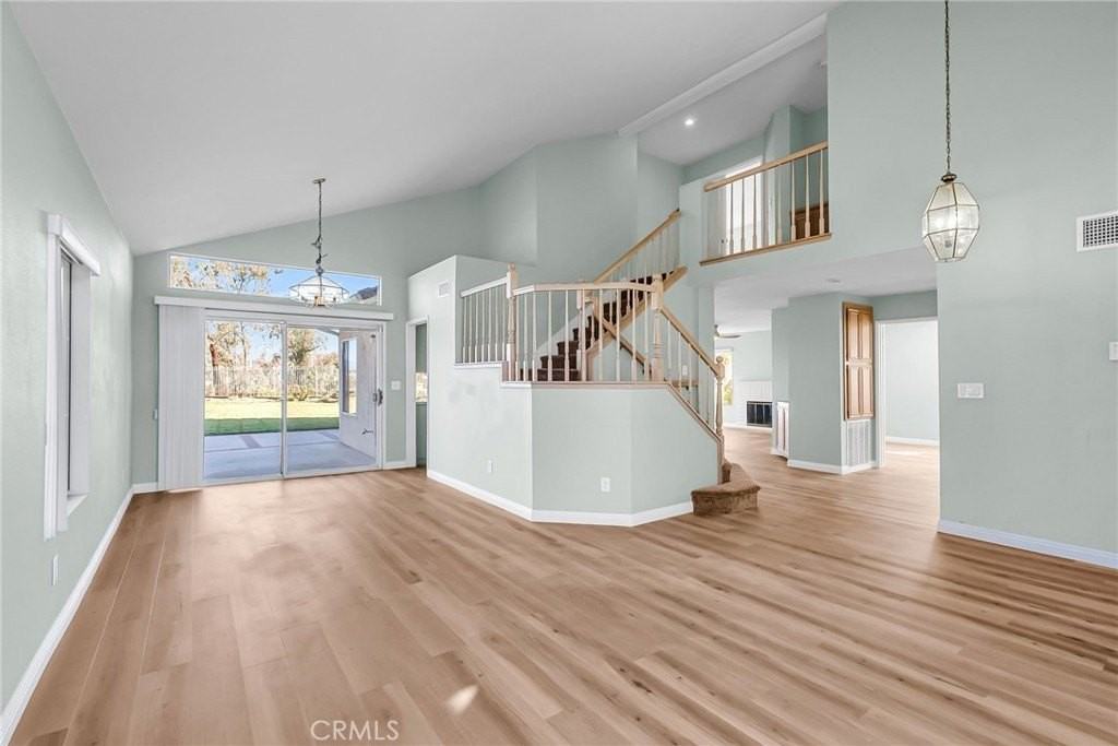 1011 Cannon Rd - Photo 3 of 46