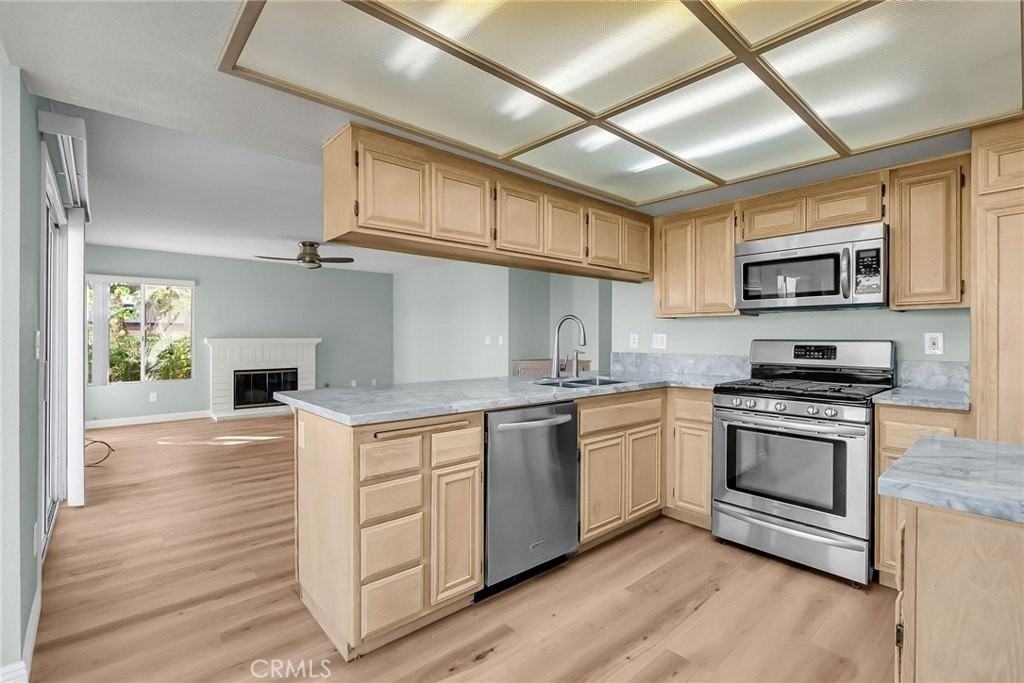 1011 Cannon Rd - Photo 5 of 46