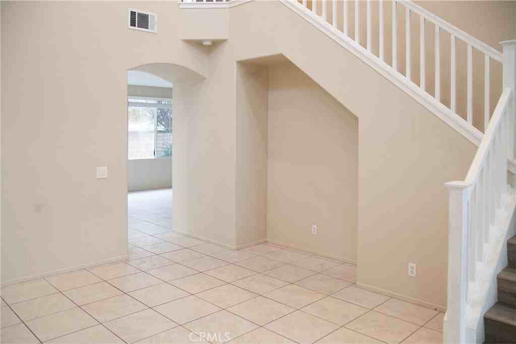 4502 Kathy Dr - Photo 3 of 33