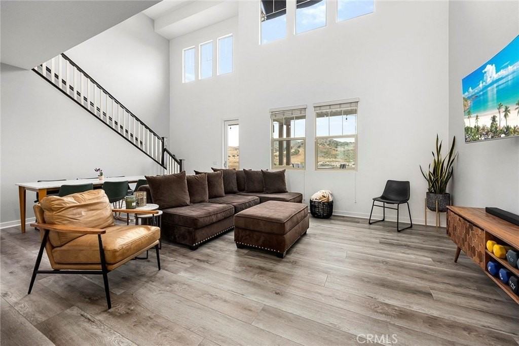 6 Alzada St - Photo 4 of 32