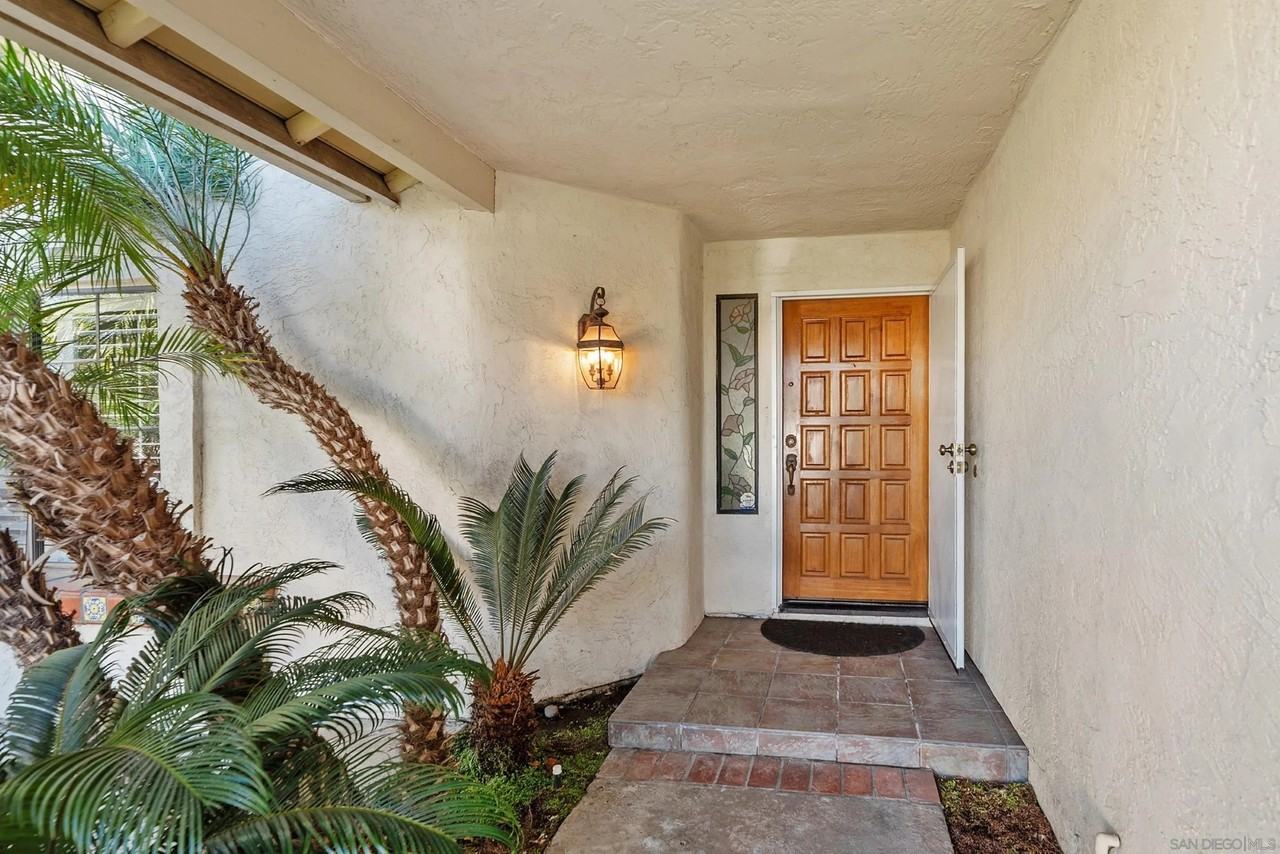 11411 Box Elder Pl - Photo 5 of 42