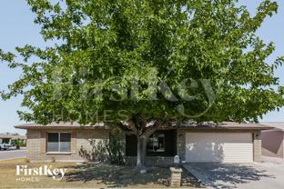 10612 N 47th Dr - Photo 1 of 1