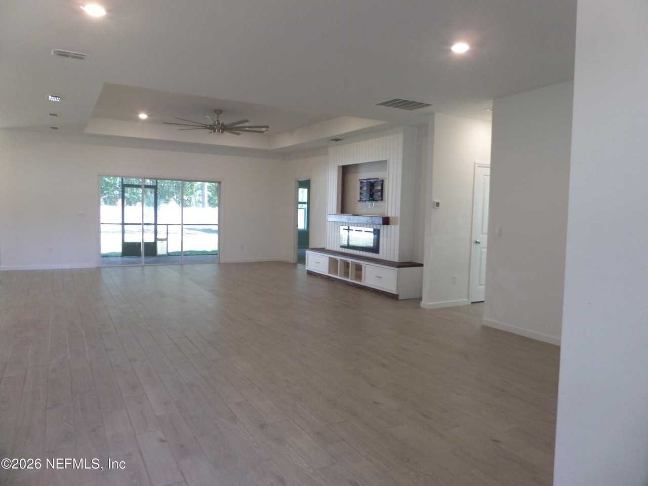 1495 Huntley Hollow Dr - Photo 4 of 30