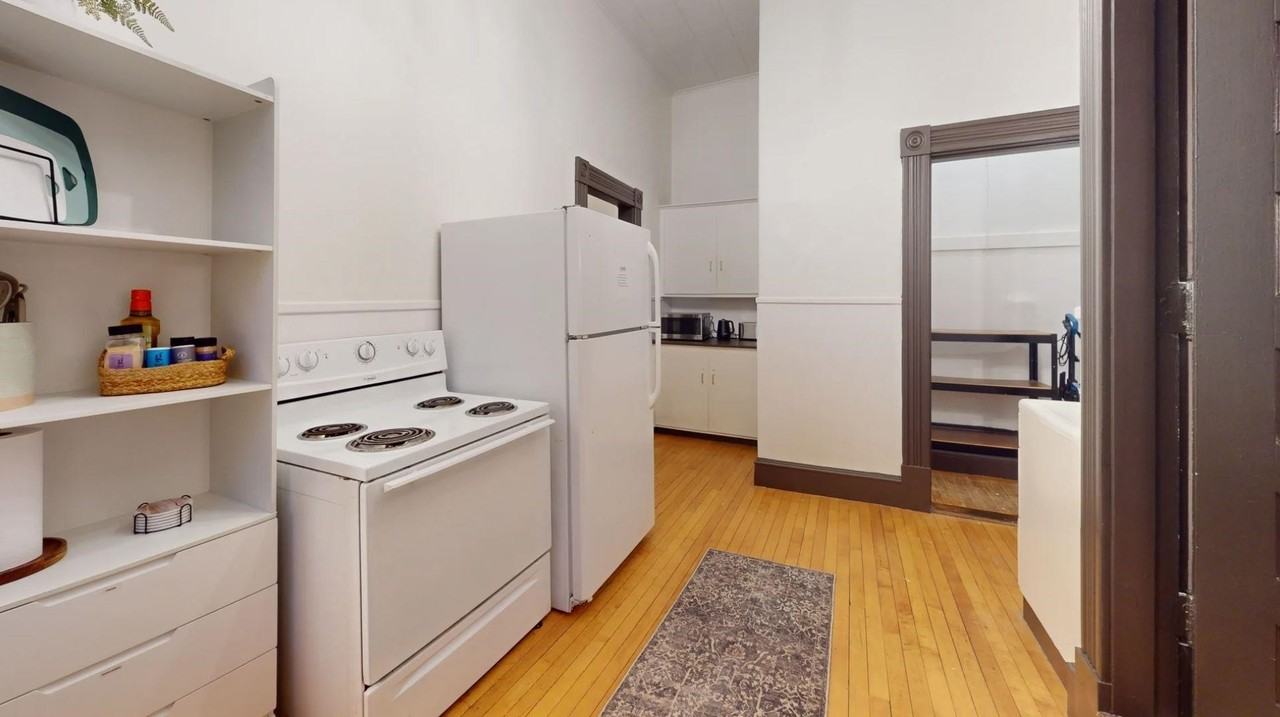 101 Main st Common #20 - Photo 5 of 9