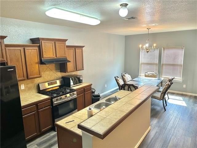 11515 Wellington Ln - Photo 5 of 10