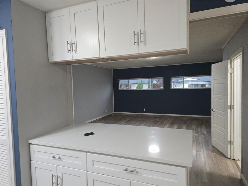 1818 E Lovers Ln - Photo 5 of 14