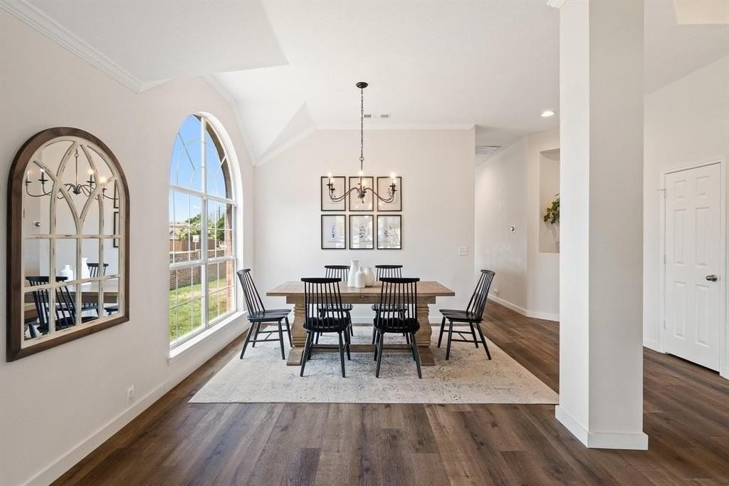 7301 Beckington Dr - Photo 4 of 30