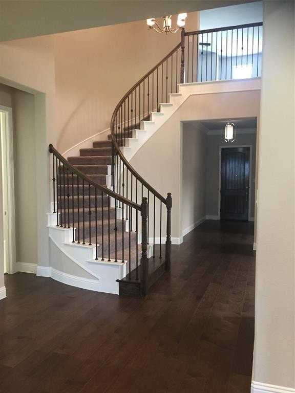 680 Wingate Rd - Photo 4 of 23