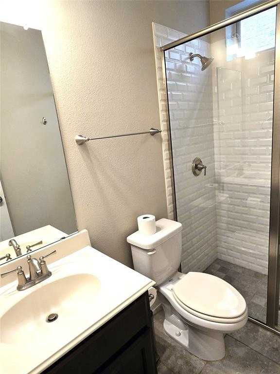 680 Wingate Rd - Photo 5 of 23