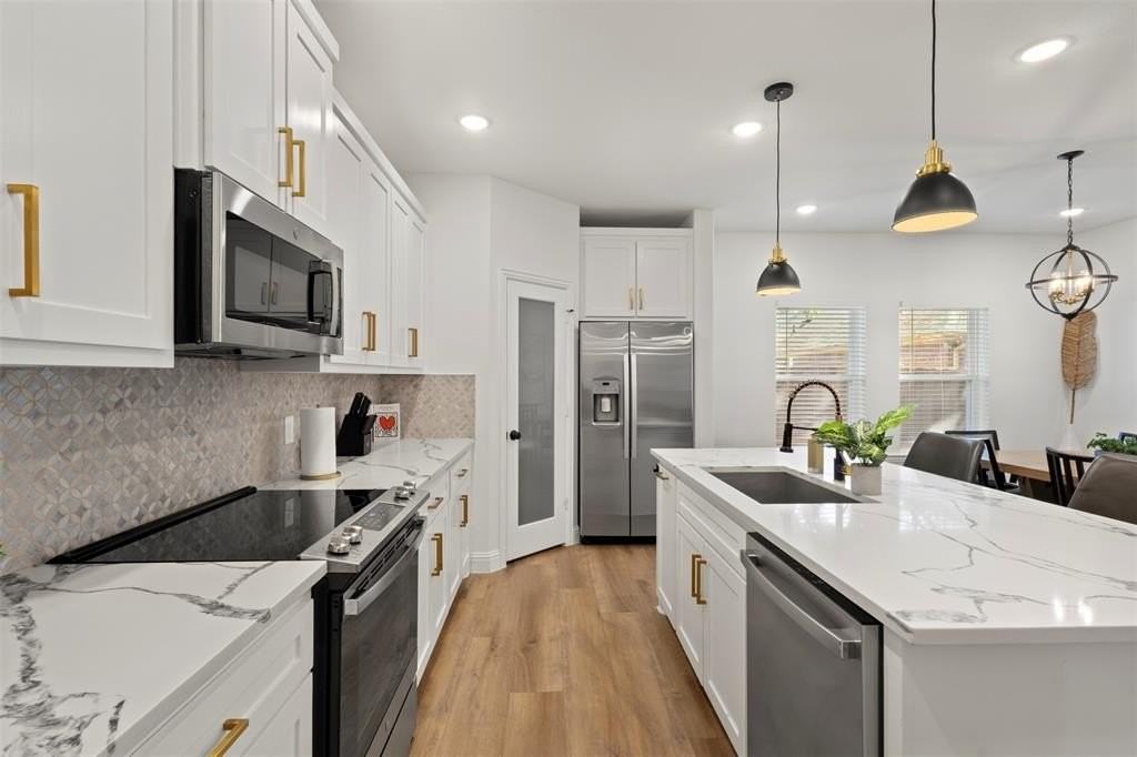 3122 Chihuahua Ave - Photo 7 of 40