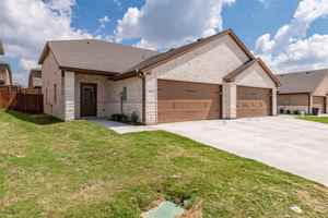 featured image of 727 Rolling Terrace Cir