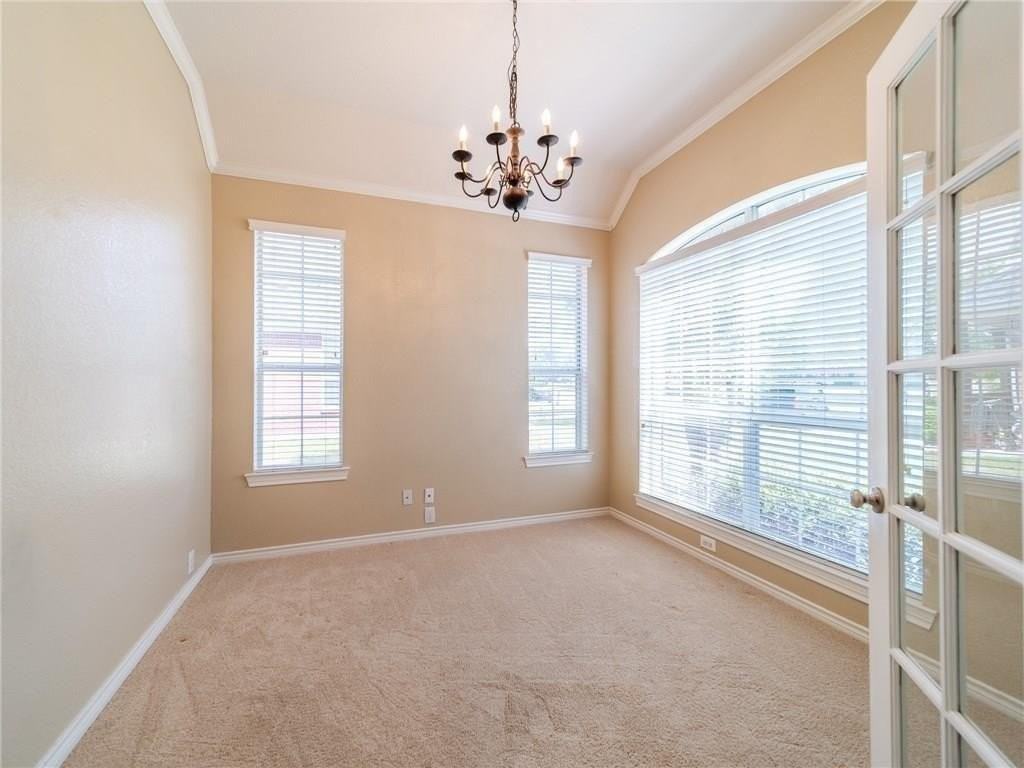 7625 Rockyridge Dr - Photo 6 of 24