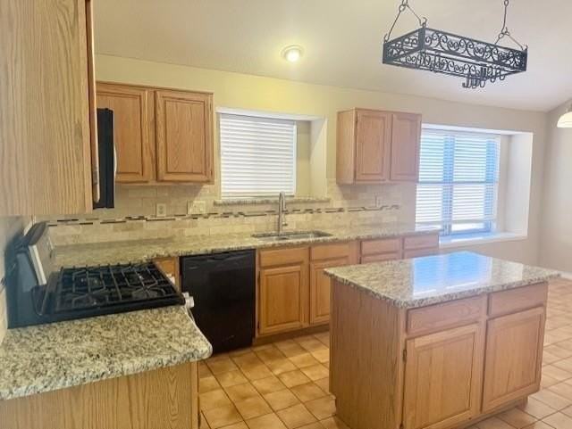 3701 Dutton Dr - Photo 6 of 22