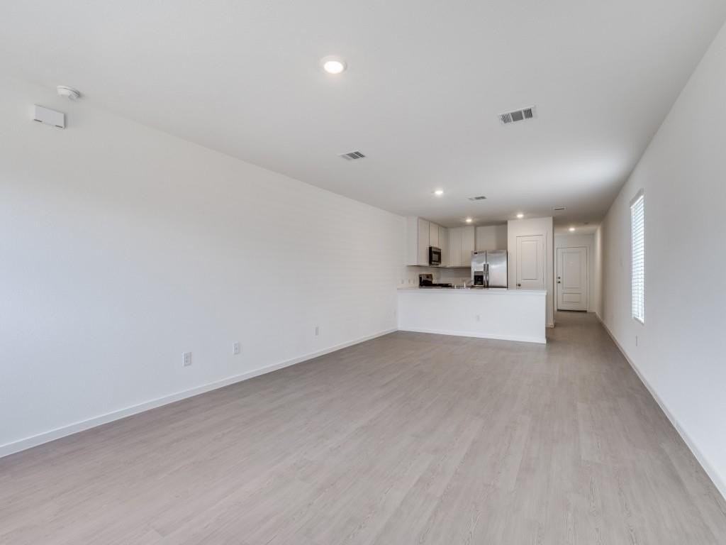 2045 Belgian Dr - Photo 6 of 25