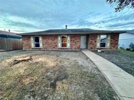 3101 Silverdale Ln - Photo 1 of 1