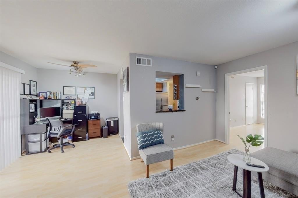 5916 Gaston Ave #304 - Photo 3 of 23