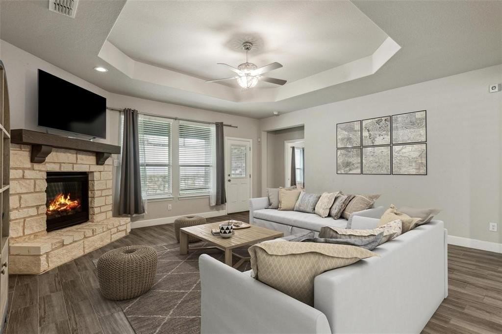 1324 Millerbird Way - Photo 3 of 30