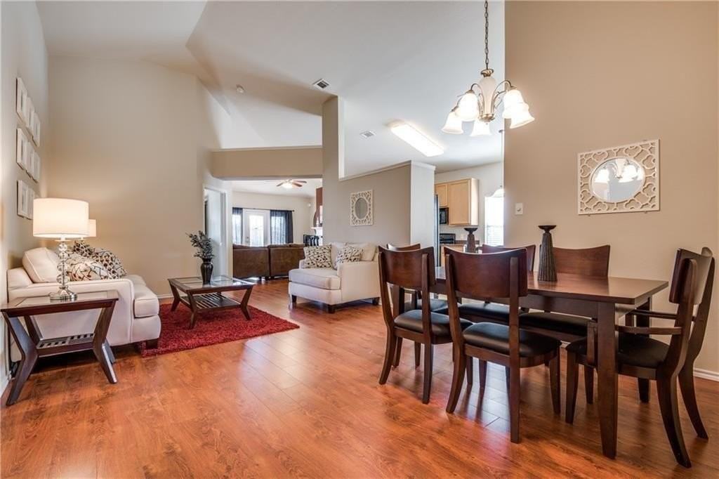 2917 St Johns Dr - Photo 3 of 25