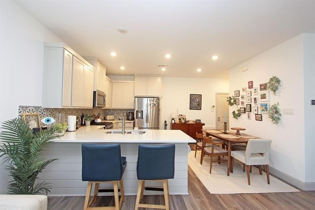 4554 Cypress Thorn Dr - Photo 5 of 20