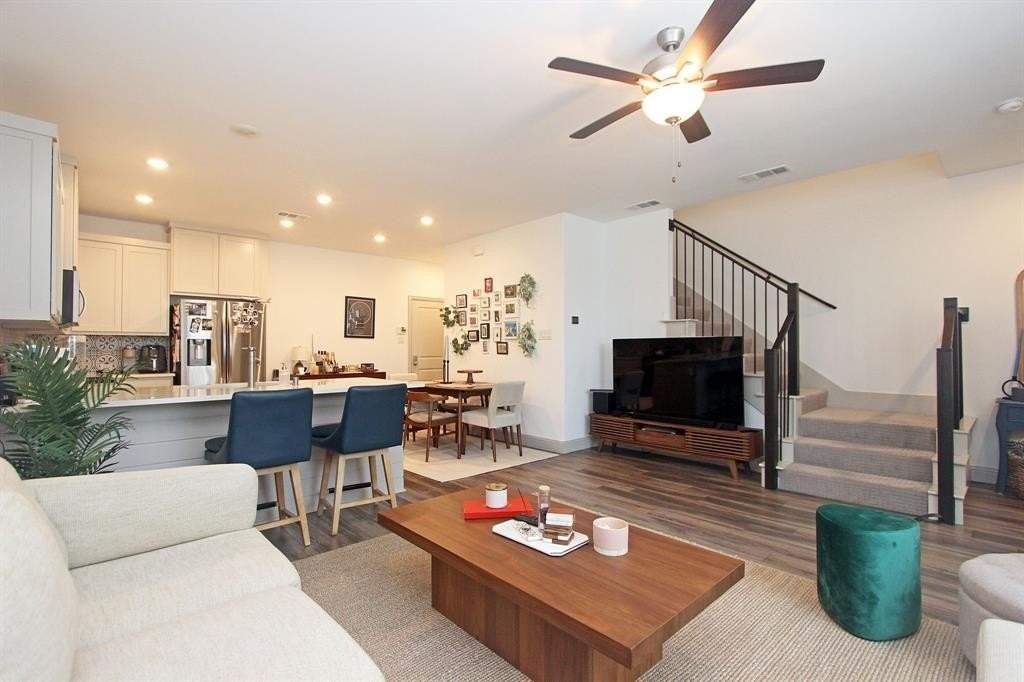 4554 Cypress Thorn Dr - Photo 6 of 20