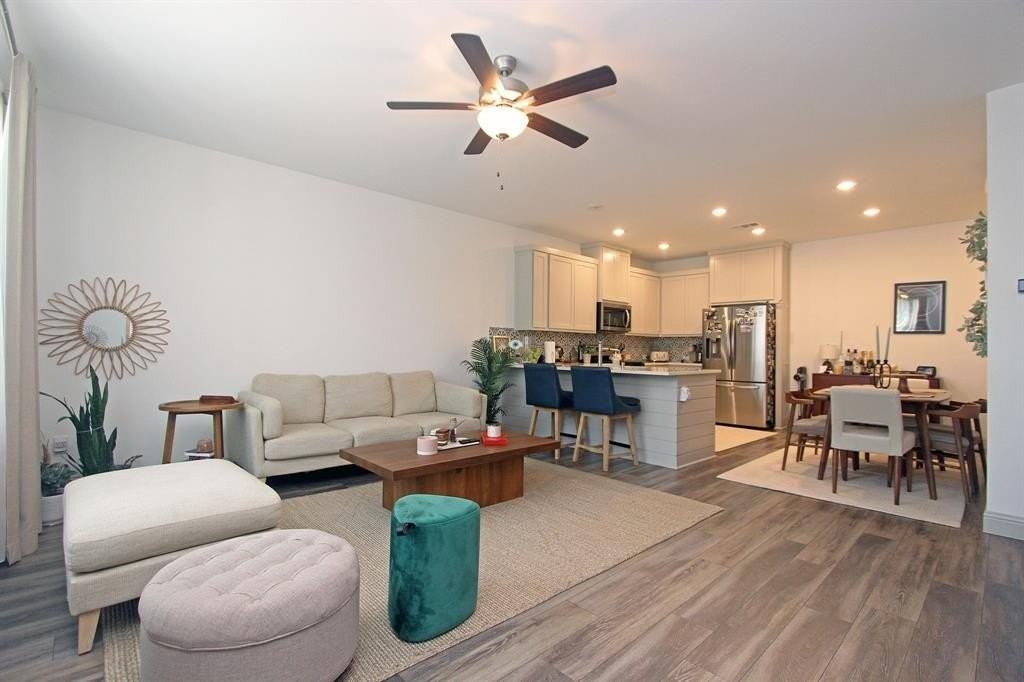 4554 Cypress Thorn Dr - Photo 7 of 20