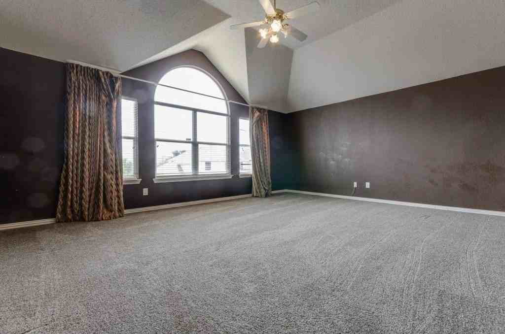 8316 Fountain Springs Dr - Photo 5 of 20