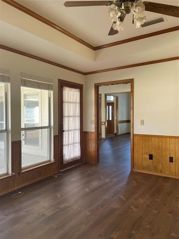 6705 Sweetwater Dr - Photo 3 of 23