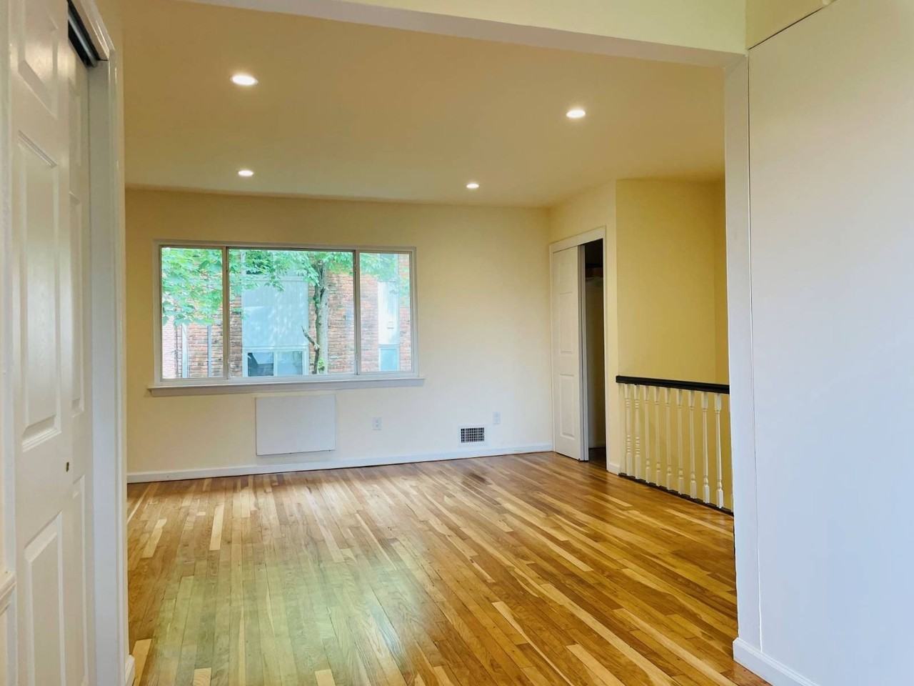 26 Elm Ave - Photo 4 of 12