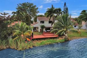 featured image of 2865 Egret Way