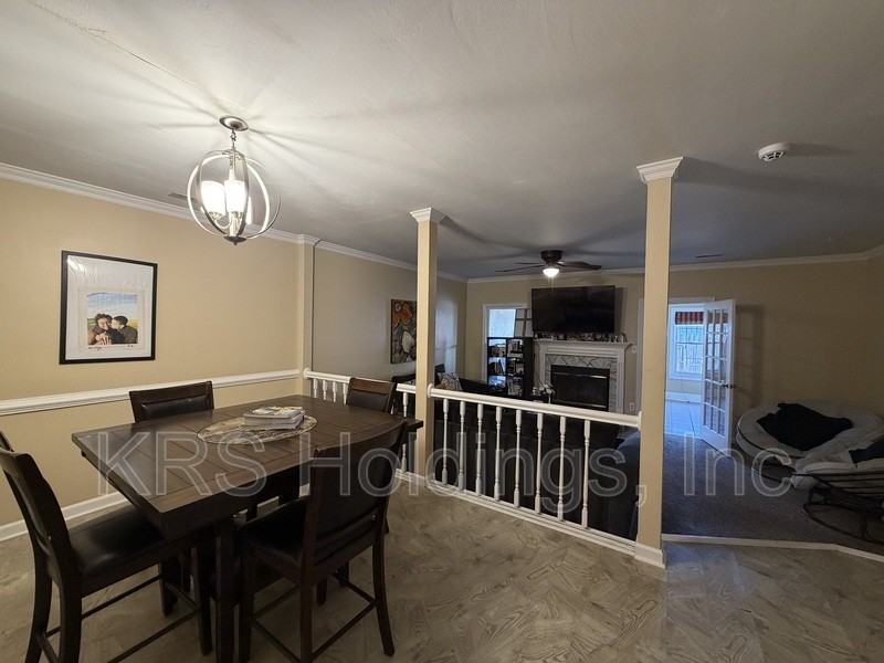 3842 Whitechapel Arch - Photo 6 of 15