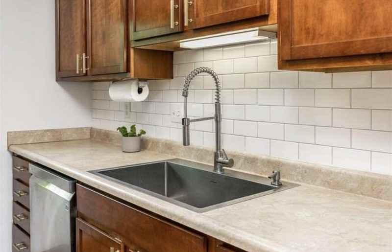 895 Karisa Ln - Photo 7 of 28