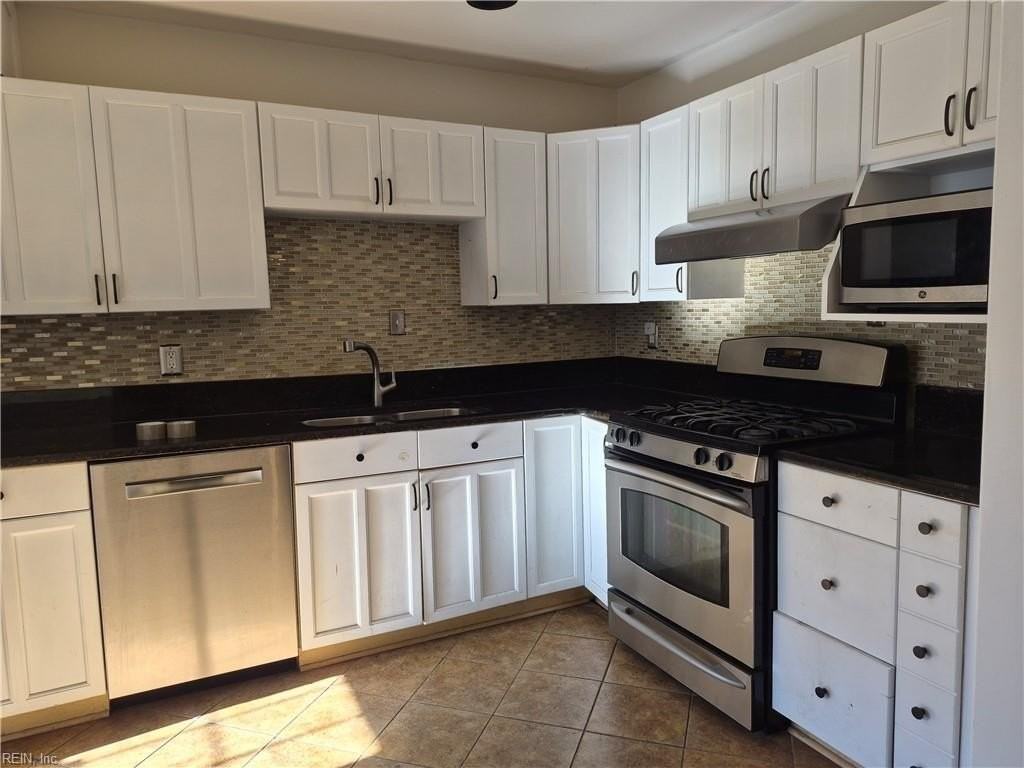 615 Maycox Ave - Photo 6 of 22