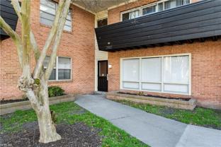 2901 W Mercury Blvd #2 - Photo 1 of 1