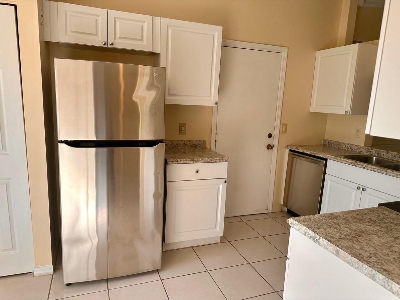 3620 Miramontes Cir - Photo 3 of 16