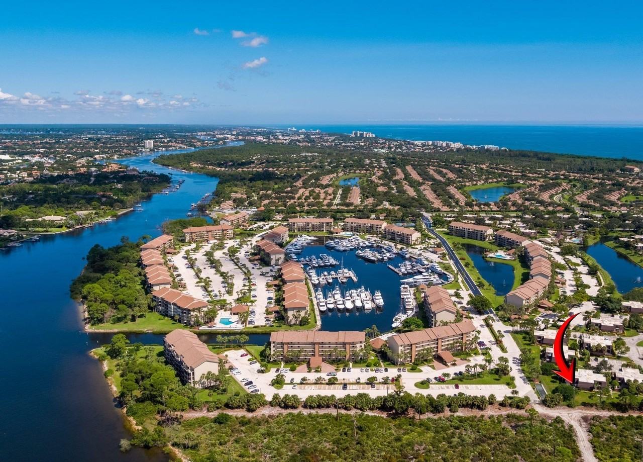 2320 23rd Ct - Photo 2 of 47