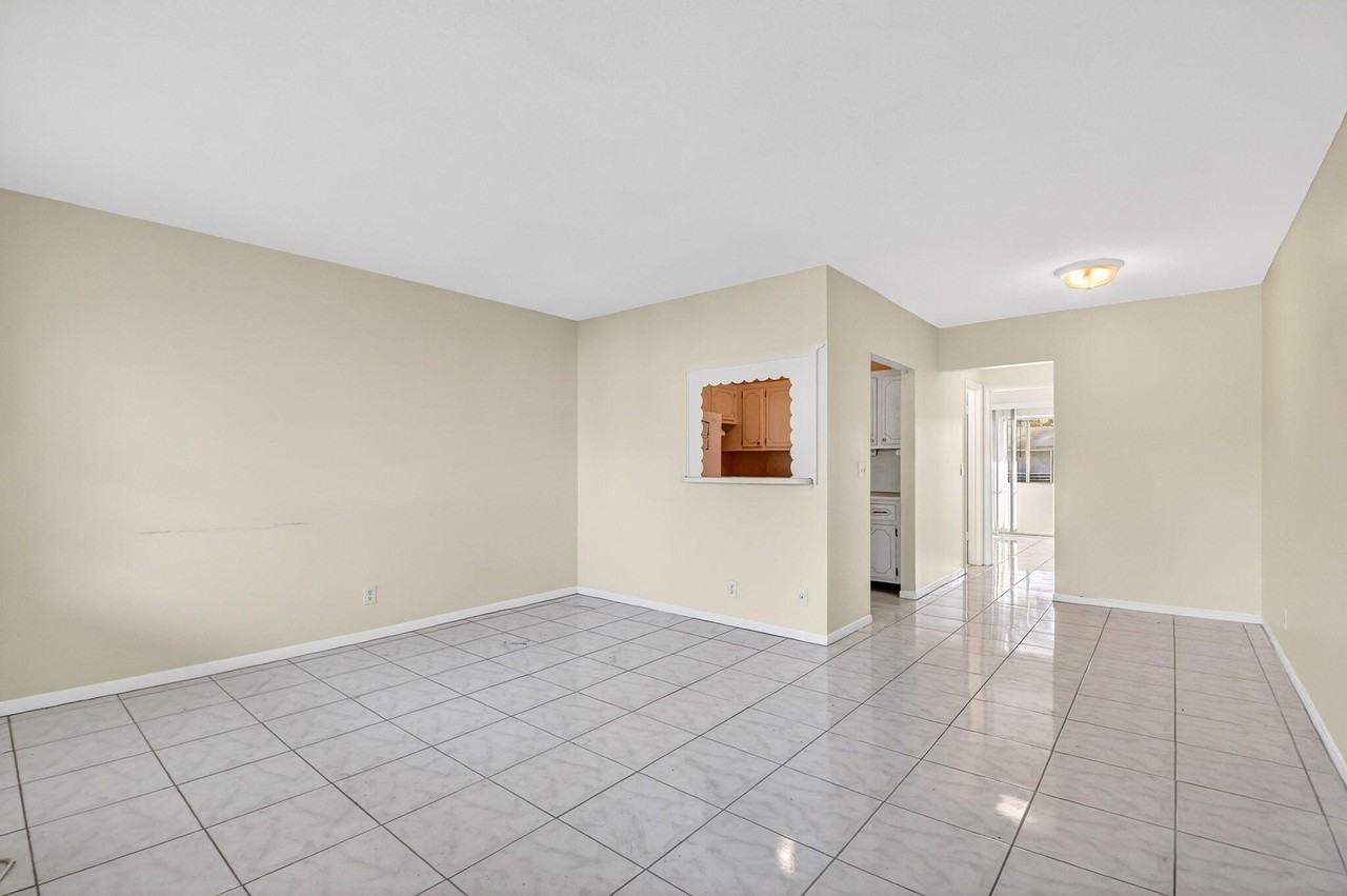 46 Waltham B - Photo 5 of 33