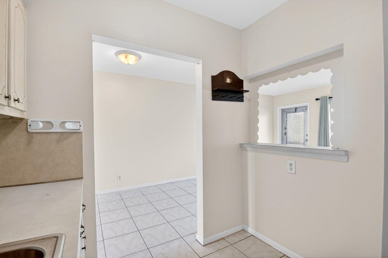 46 Waltham B - Photo 7 of 33