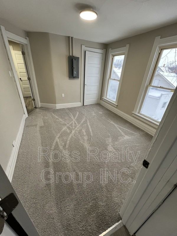 812 Euclid Ave - Photo 4 of 8